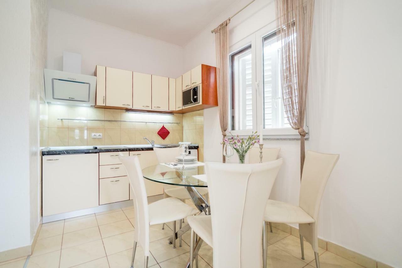 Adam Apartments Stobreč Dış mekan fotoğraf